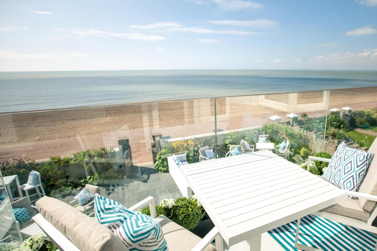 The Beach Escapes Aparthotel Hythe  Exterior photo