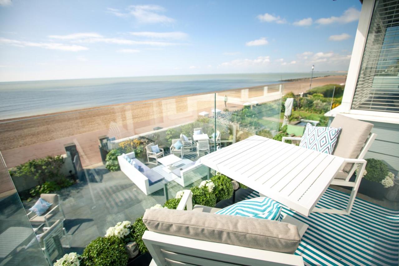 The Beach Escapes Aparthotel Hythe  Exterior photo